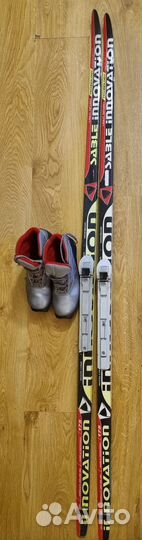 Лыжи беговые и ботинки 41 размер