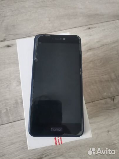 HONOR 8 Lite, 4/64 ГБ