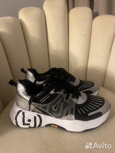 Кроссовки liu jo