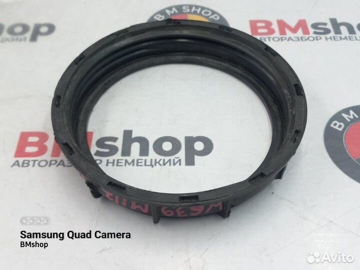 Крышка топливного насоса Mercedes-Benz V350 W639