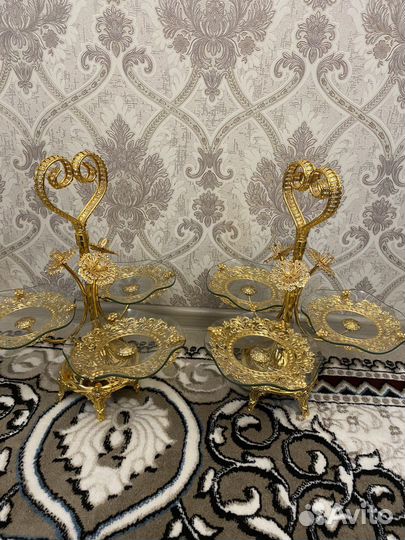 Посуда золотая трех ярусная