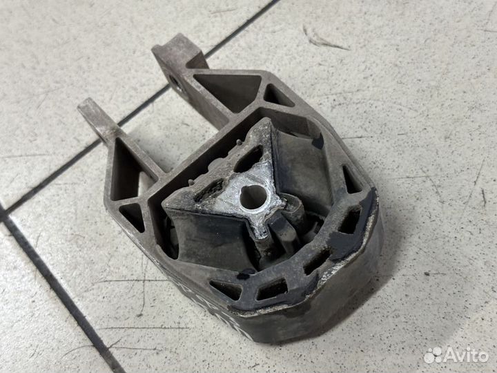 Подушка кпп Форд Фокус 3 Ford Focus 3