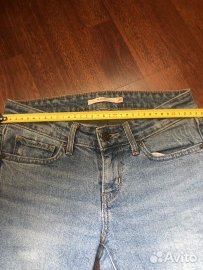 Джинсы Levi’s 711 Skinny