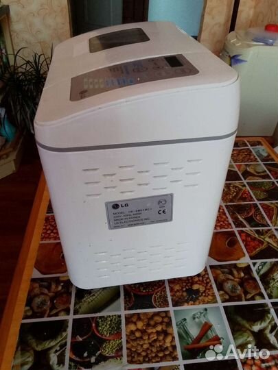 Хлебопечка