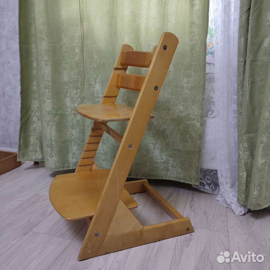 Растущий регулируемый стул