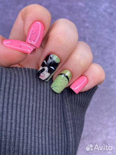 Маникюр
