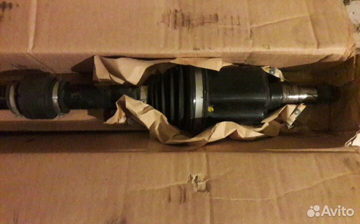 Привод правый Chevrolet Cruze 13386317