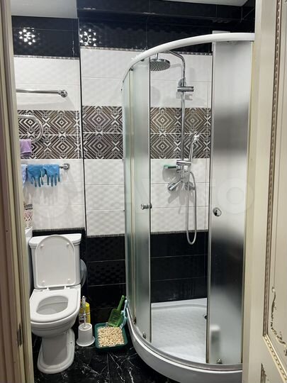 3-к. квартира, 95 м², 1/10 эт.