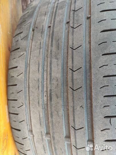 Continental ContiPremiumContact 5 SUV 225/60 R17