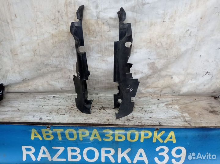 Passat B5 B5+ кронштейн радиатора левый правый