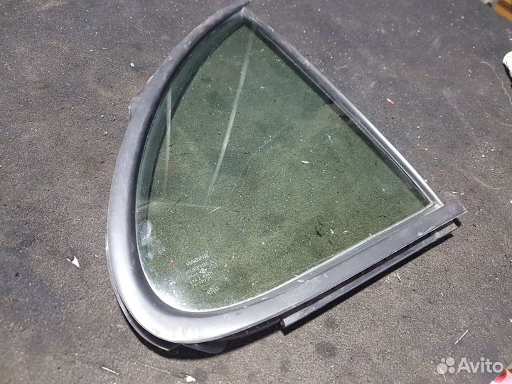 Стекло глухое правое nissan micra k12