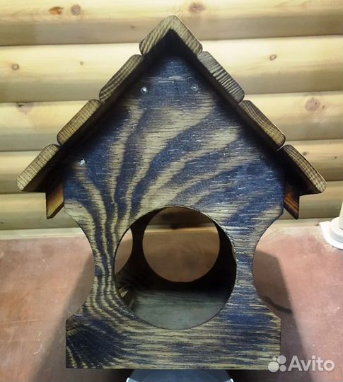 Кормушка для птиц