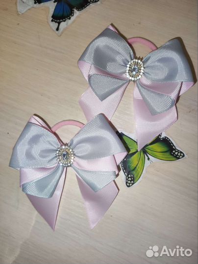 Брошь -галстук и бантики