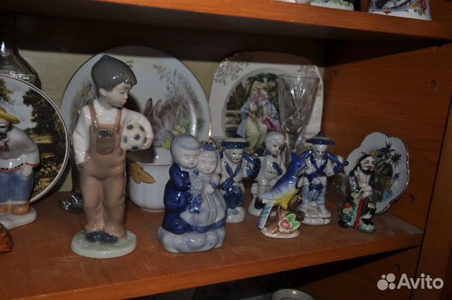 Фарфоровые статуэтки европа
