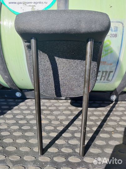 884001477R Logan 2 Подголовник задний