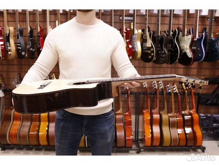 Martinez MFG-RS-CE - электроакустическая классичес