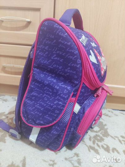 Рюкзак школьный