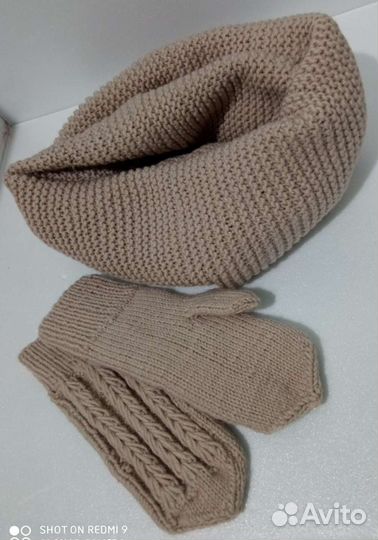 Комплект. Снуд и варежки