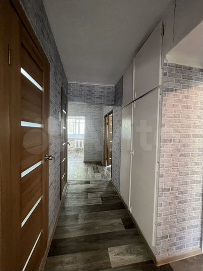 3-к. квартира, 65 м², 2/5 эт.