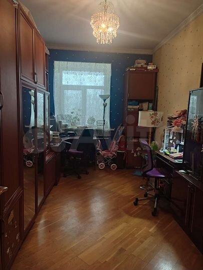 4-к. квартира, 103 м², 4/4 эт.