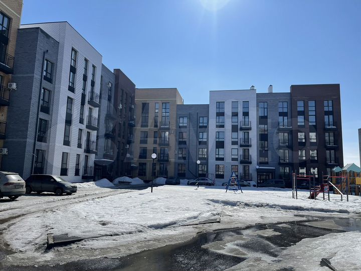 3-к. квартира, 75 м², 2/4 эт.