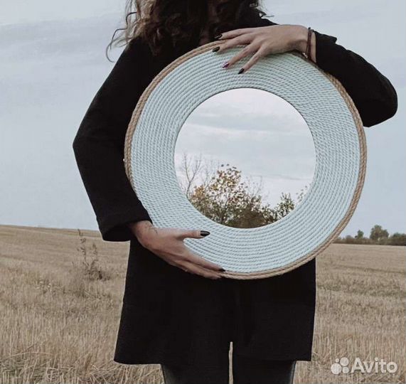 Зеркало декоративное настенное