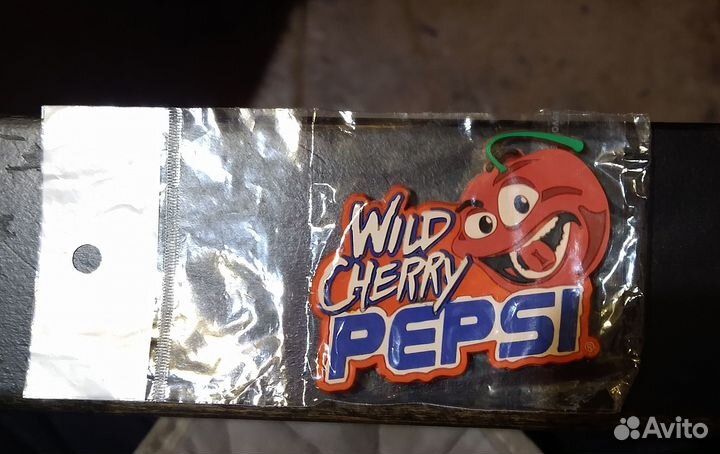 Магнит на холодильник pepsi cherry, новый