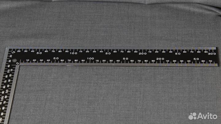 Линейка - угольник стальной. 30х20 см