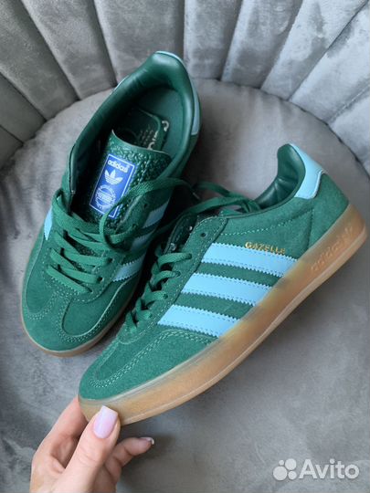 Кроссовки adidas gazelle женские