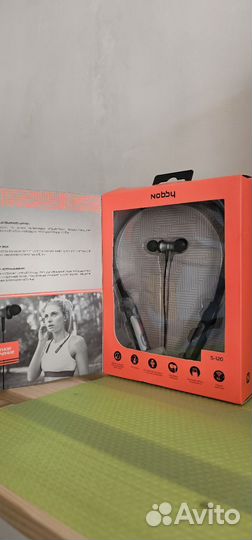 Беспроводные наушники спортивные