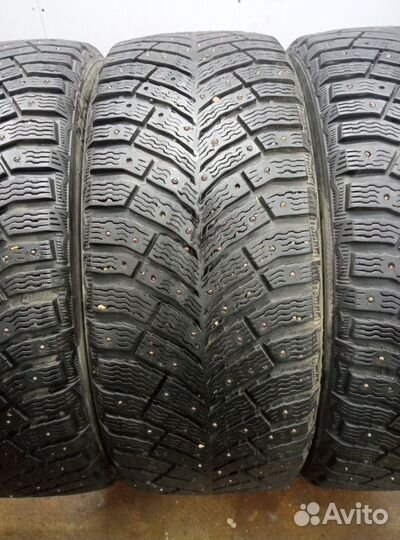Michelin X-Ice North 4 205/50 R17 100Z