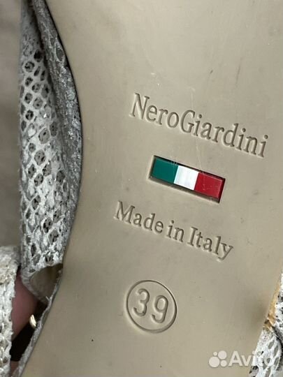 Туфли женские