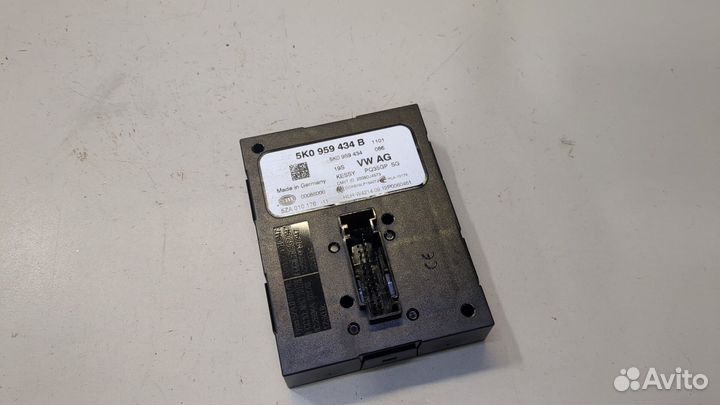 Блок управления бесключевого доступа Audi Q3, 2012