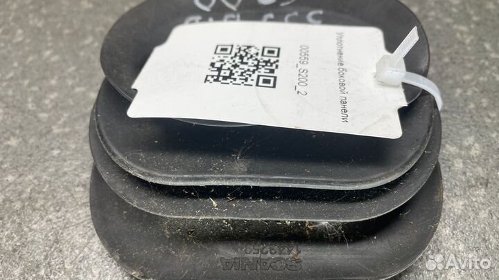 1443259 Уплотнение боковой панели scania скания