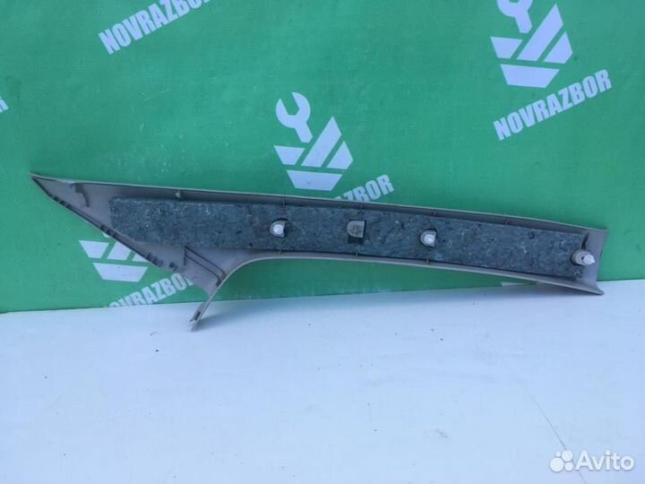 Обшивка стойки Форд Фокус 2 08-11