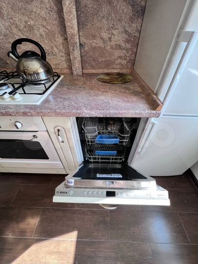 2-к. квартира, 60 м², 5/9 эт.