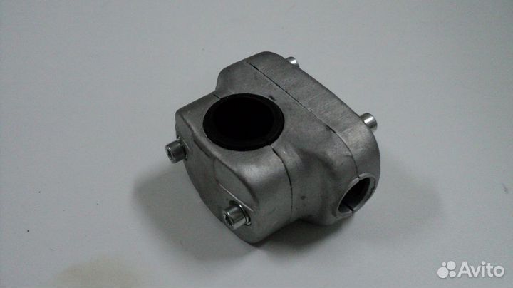 Кронштейн крепления ручки газа для мотокос