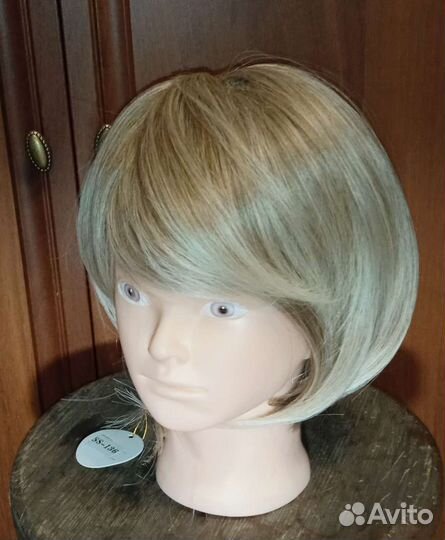 Парик новый
