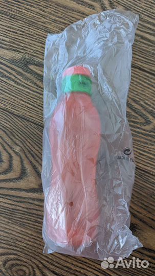 Бутылка для воды 0.75 tupperware. Новая