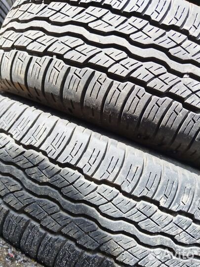 Bridgestone Dueler A/T 697 225/65 R17