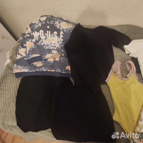 Вещи пакетом на девушку