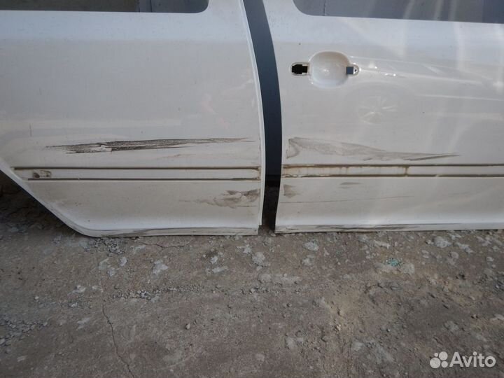 Дверь задняя правая Skoda Octavia A5