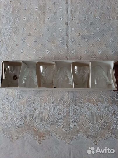 Хрустальные рюмки