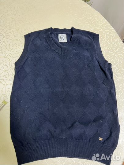 Жилет тонкий вязанный 128 для мальчика
