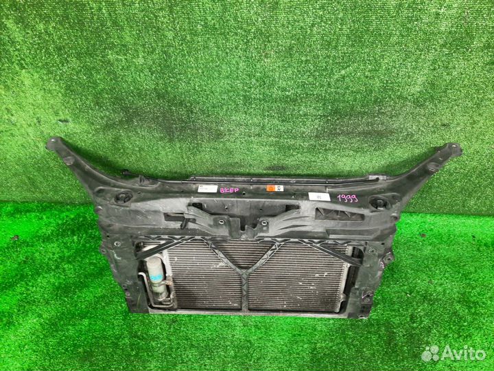 Рамка радиатора mazda axela bkep LF-DE (1999) контрактная