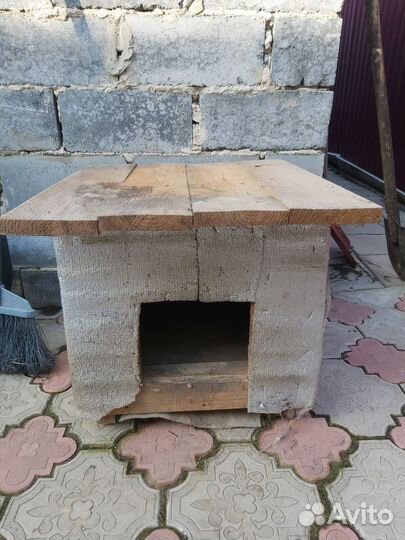 Будка для небольшой собачки