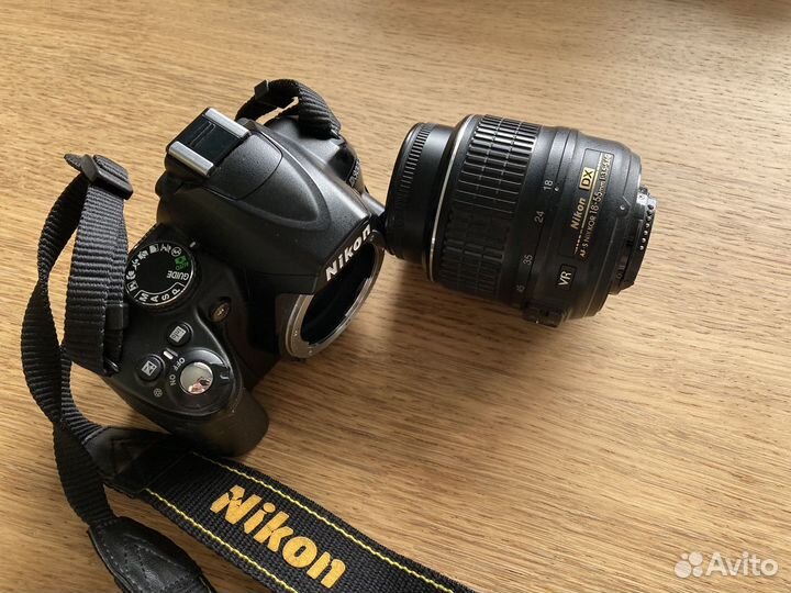 Фотокамера nikon d3000