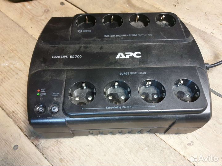 Блок бесперебойного питания UPS