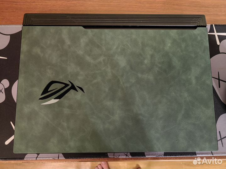 Asus G17 i7/16gb/RTX2070/1tb ssd