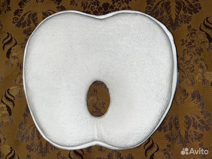 Ортопедическая подушка для новорожденных